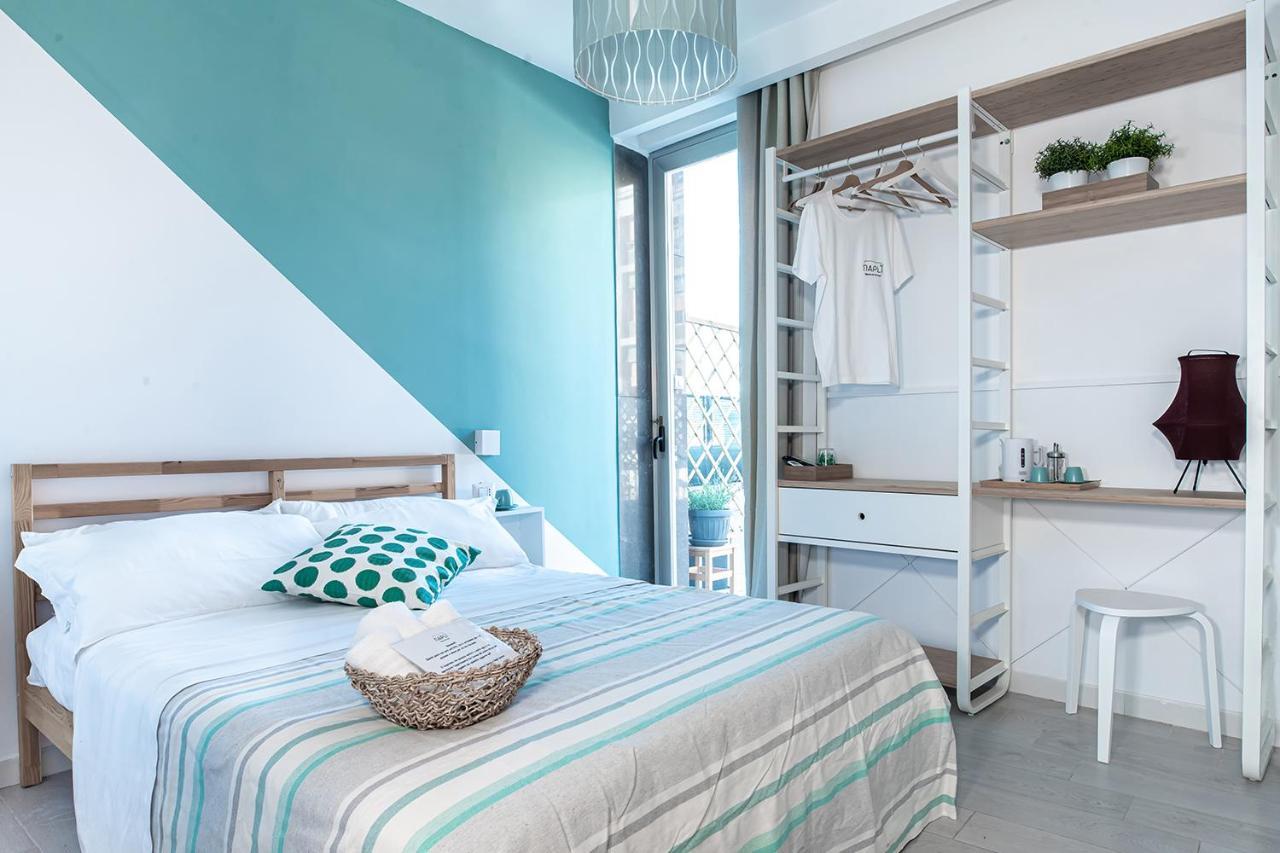 Greros H. Rooms Napoli Centro By Clapa Group Dislocated Hospitality Eksteriør billede