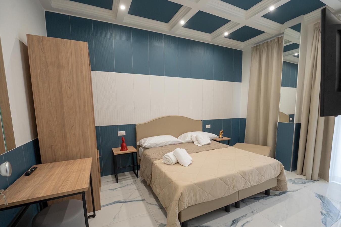 Greros H. Rooms Napoli Centro By Clapa Group Dislocated Hospitality Eksteriør billede